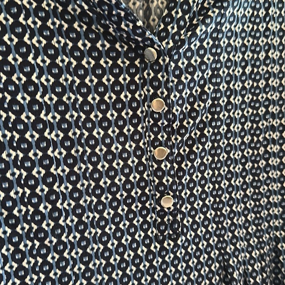 Very flattering blouse quarter inch sleeve - Picture 3 of 6